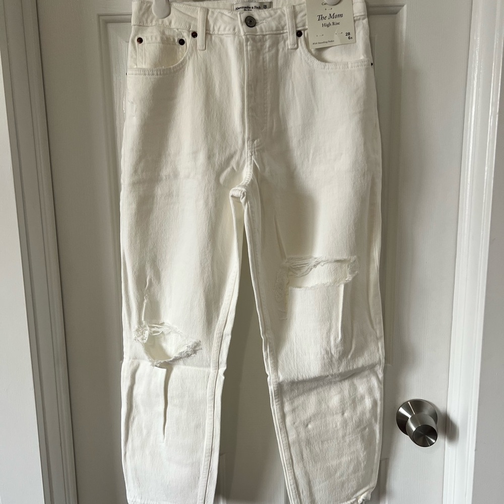 A&F Curve Love The Mom High Rise White Distressed Jeans